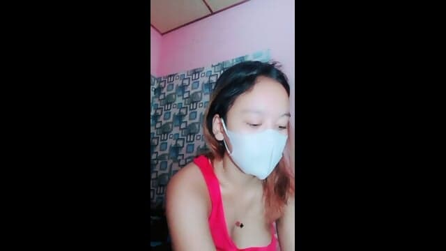 CUPIY 4NGEK BERAT GANGGUIN CWOKNYA LAGI TIDUR BIAR PPEKNYA DINTTIN