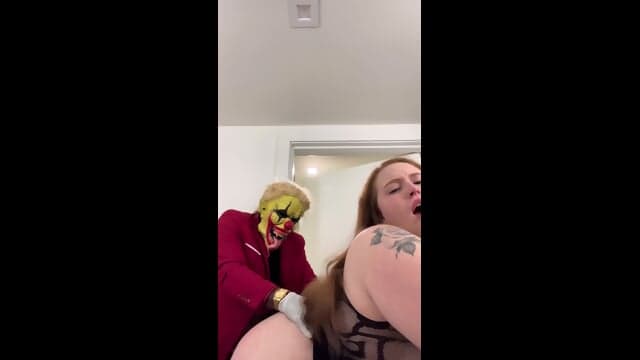 BBW Slut Mia Dior Has A Quickie Gibby