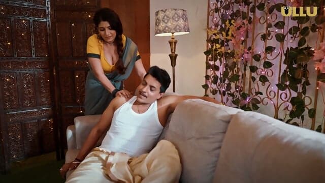 Ghar ka mukhiya naukrani ke sath 2