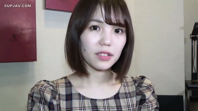 Cute Face Japanese Teen. Great Smail And Tits