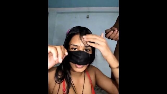 Roohi_sexy Indian Couple Show