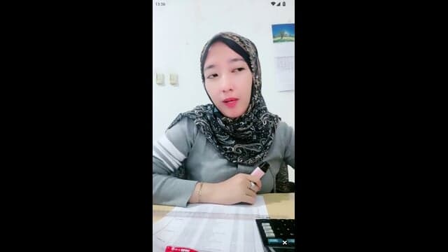Tante Muda Jilbab nekad live di Kantor