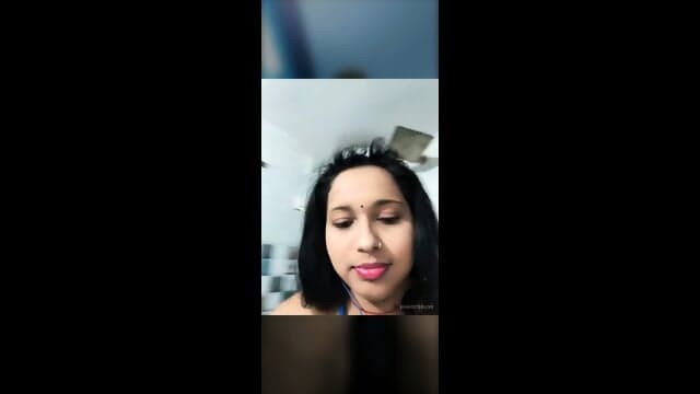 Desi pregnant Queen Rani fucked by Dildo and doing piss