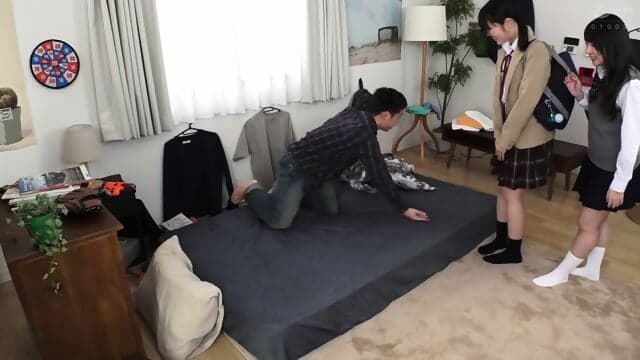 HUNTC-122 [Chinese Subtitles] My childhood friend couldn't bear to see me still a virgin after 20 years, so he introduced me to a super cute girlfriend. I'm sure I can have sex with her! But...