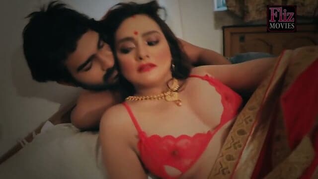 HOT MILF ACTRESS FUCKING SCENE -INDIAN DESI PORN