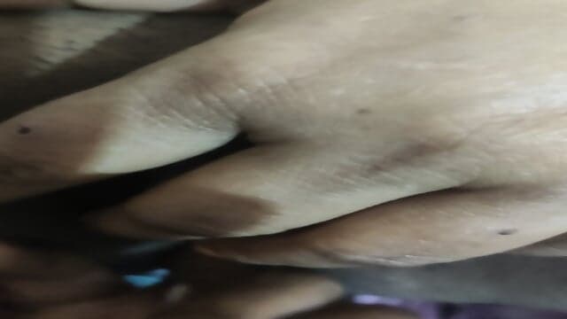 Son Finger Moms Pussy Harder