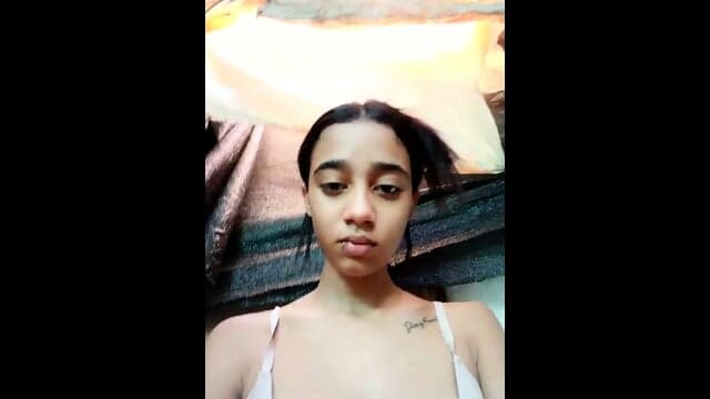 Zoe Sweett18 MasturbÃ¡ndose