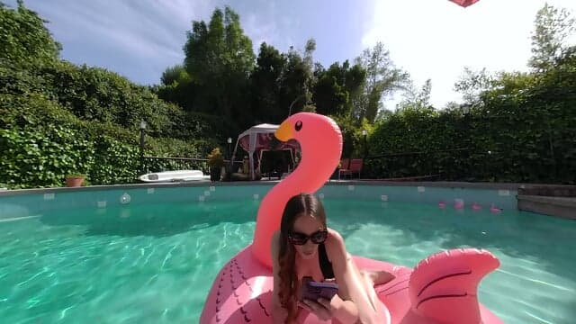 Selfie On Pool â¹âââ£ â£ââ ð¹ ð¹ ð° ð½ ð ð¾ ð½