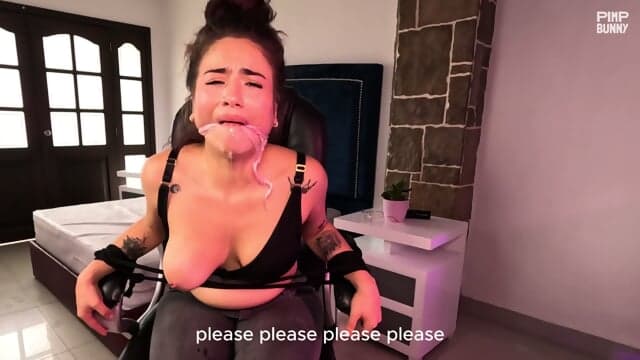 Fetisch Gagged Desperate And Soaked