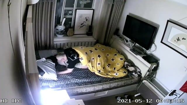 Camera candid photo of daughter coming home and sleeping by bald dad sex