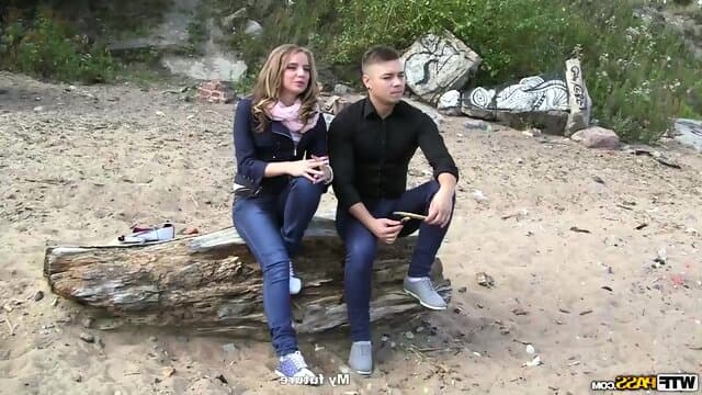 Passionate First Date Sex On A Beach