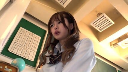 [ROYD-103] The Sweet Smell From Her Hair And Her Slippery Thighs Give Him An Ungrateful Erection… Ichika Matsumoto